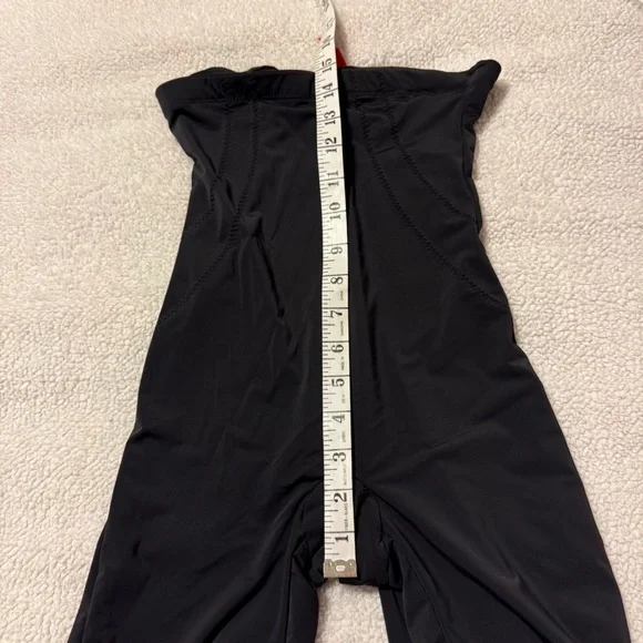 SPANX Shapewear Black High-Waisted Mid Thigh Firming Shorts - Picture 7 of 11